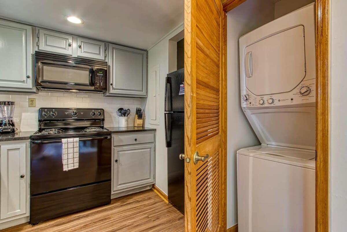 Pinecrest Townhomes-1King-2Queen Unit-Renovated Pigeon Forge Exterior foto