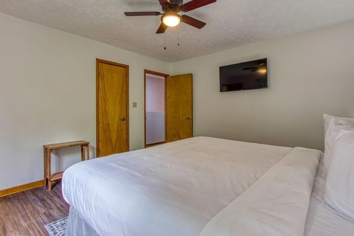 Pinecrest Townhomes-1King-2Queen Unit-Renovated Pigeon Forge Exterior foto