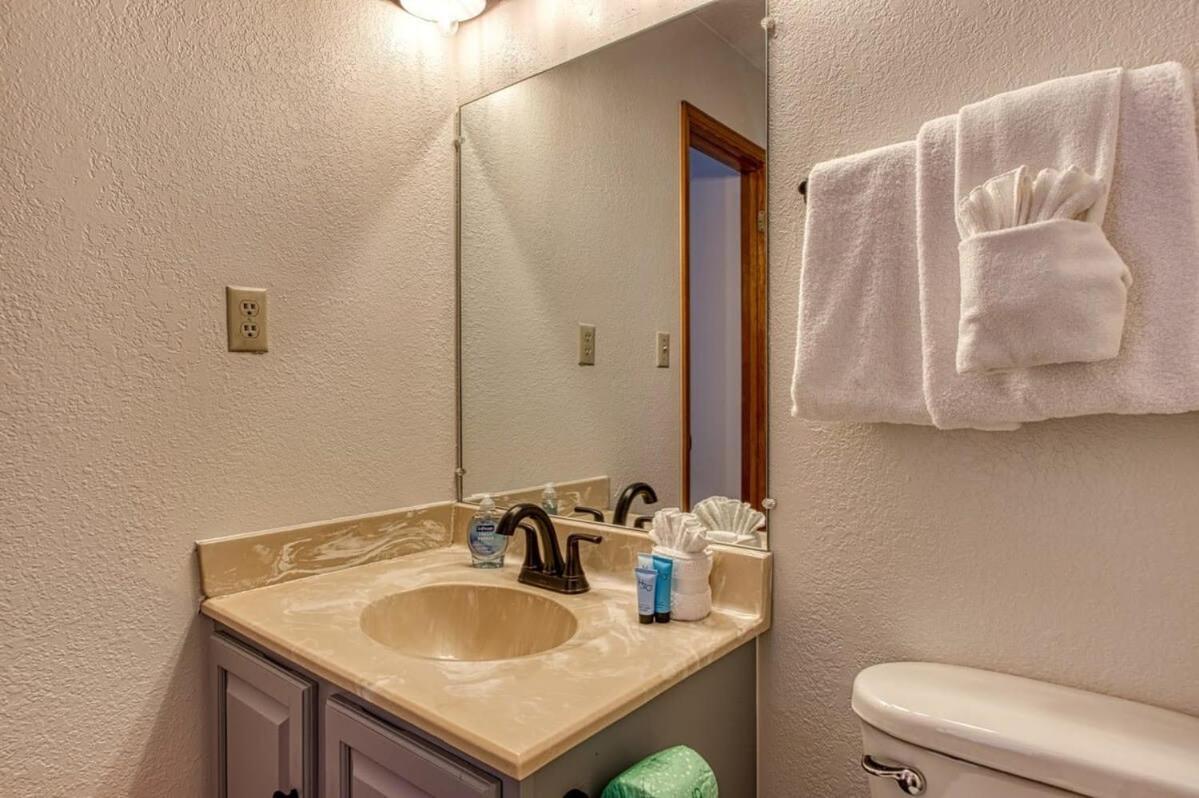 Pinecrest Townhomes-1King-2Queen Unit-Renovated Pigeon Forge Exterior foto